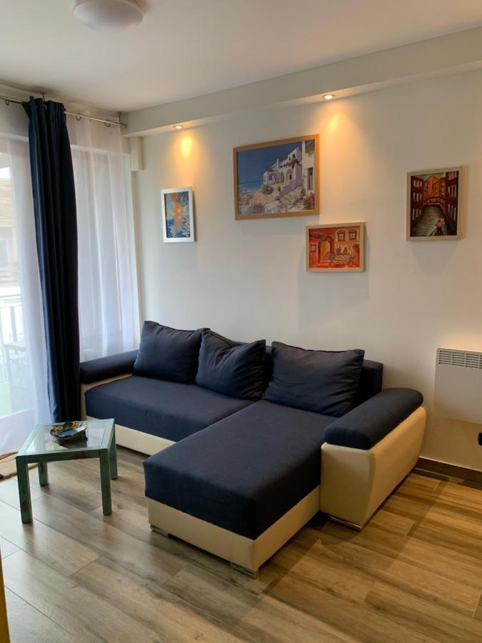 Bilberry Apartman Aparthotel Balatonfured Exterior photo